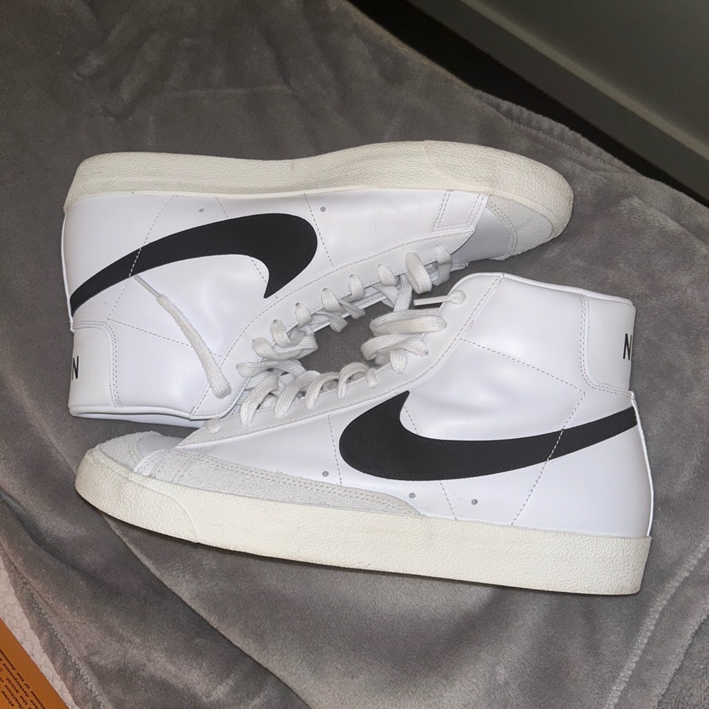 Men’s High Top Nike Blazers